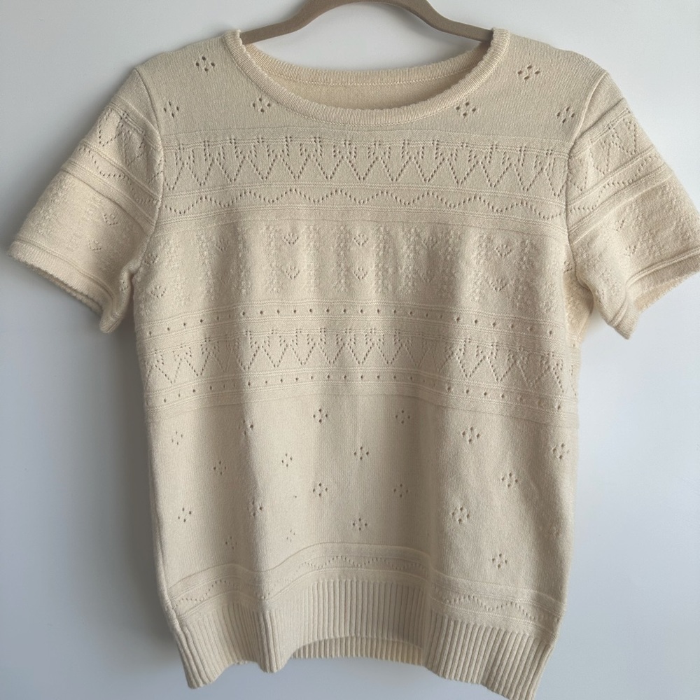 Vintage cream knit sweater
